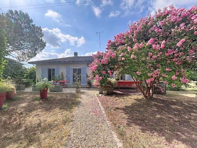 Vente Maison 5 pièces 140 m2 Saint Aigulin