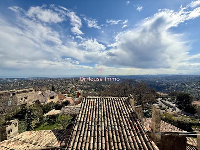 Vente Maison 5 pièces 140 m2 Saint Jeannet