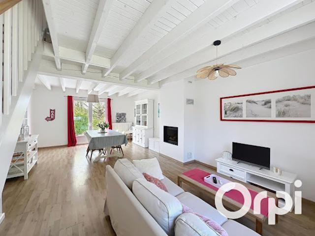 Vente Maison 5 pièces 140 m2 Saint Lyphard