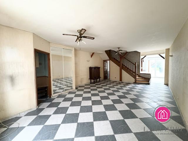 Vente Maison 5 pièces 140 m2 Somain