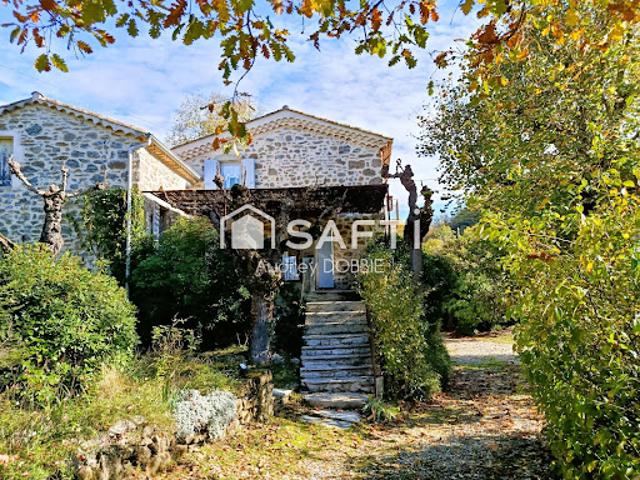 Vente Maison 5 pièces 140 m2 Vinezac