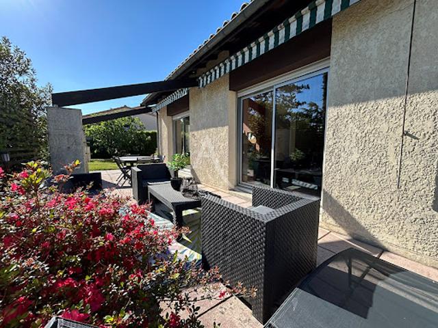 Vente Maison 5 pièces 140.94 m2 Saint Médard en Jalles