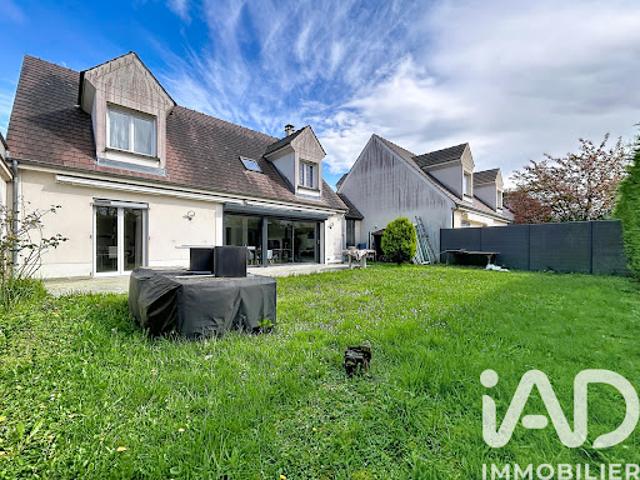 Vente Maison 5 pièces 141 m2 Bussy Saint Georges