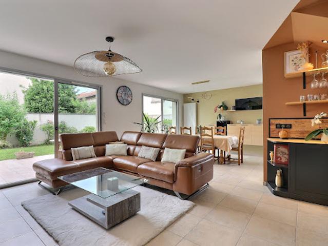 Vente Maison 5 pièces 141 m2 Cognac