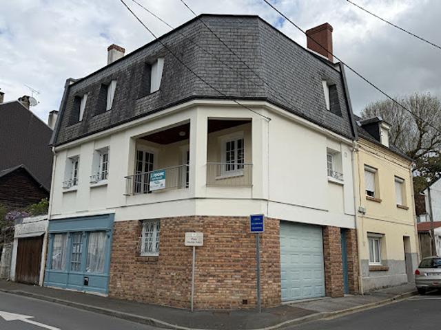 Vente Maison 5 pièces 141 m2 Lillebonne