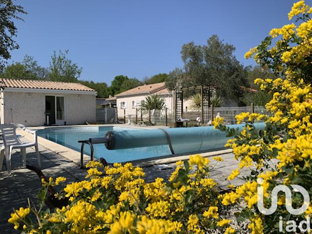 Vente Maison 5 pièces 141 m2 Saint Sulpice de Royan