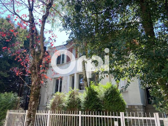 Vente Maison 5 pièces 141.04 m2 Sceaux