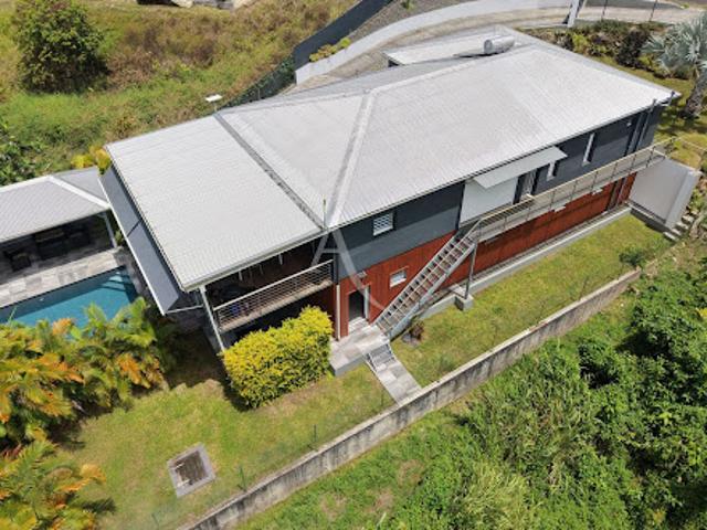 Vente Maison 5 pièces 141.3 m2 Sainte Anne