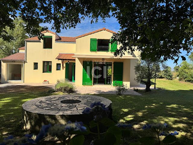 Vente Maison 5 pièces 141.89 m2 Saint Père en Retz