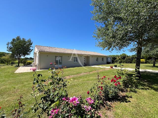 Vente Maison 5 pièces 142 m2 Montendre