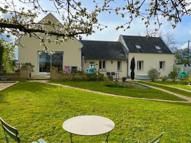 Vente Maison 5 pièces 142 m2 Cuts