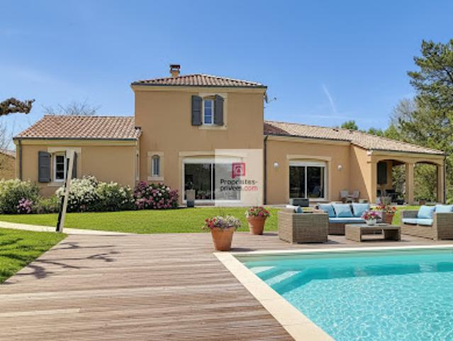 Vente Maison 5 pièces 142 m2 Fleurac