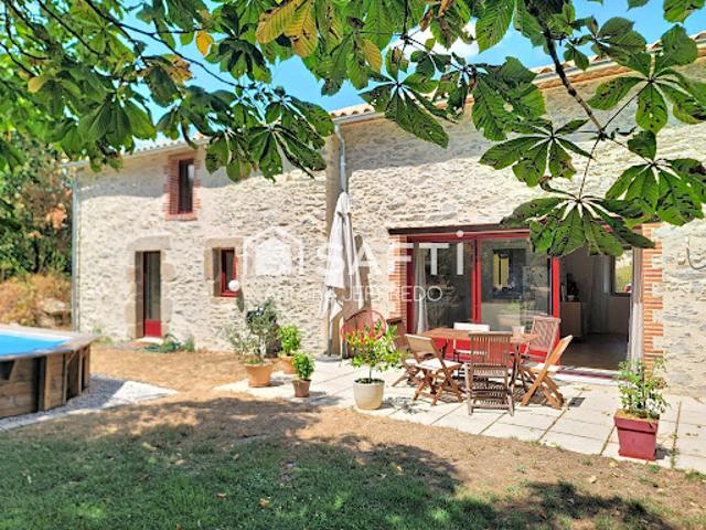 Vente Maison 5 pièces 142 m2 Les Brouzils