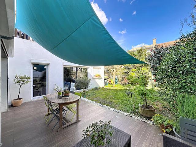 Vente Maison 5 pièces 142 m2 Talence
