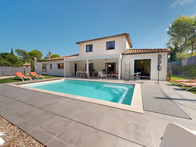 Vente Maison 5 pièces 143 m2 Aubagne