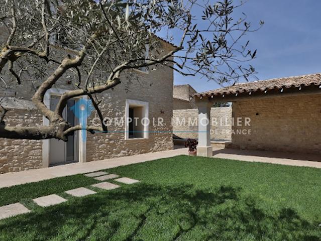 Vente Maison 5 pièces 143 m2 Gordes