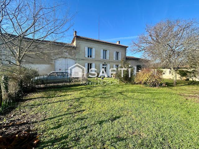 Vente Maison 5 pièces 143 m2 Lamothe Montravel