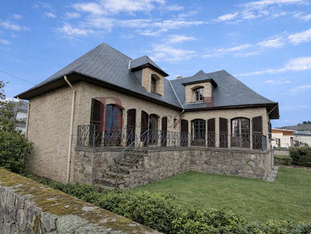 Vente Maison 5 pièces 143 m2 Ussel