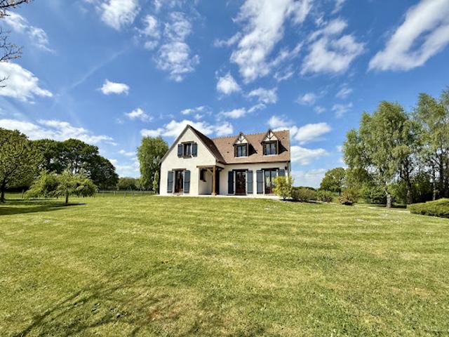 Vente Maison 5 pièces 143.23 m2 Longny les Villages