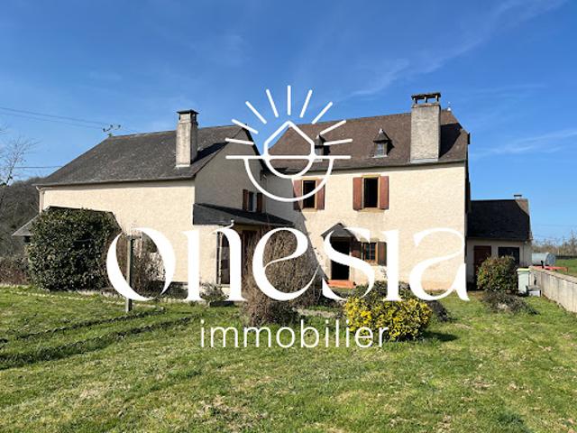 Vente Maison 5 pièces 154 m2 Oloron Sainte Marie
