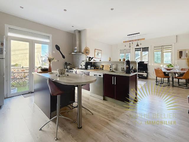 Vente Maison 5 pièces 154 m2 Beziers