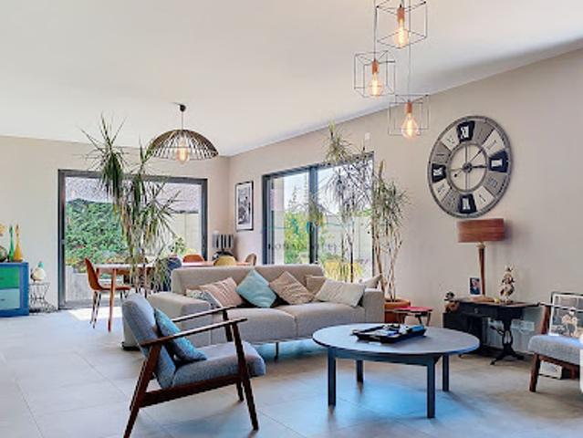 Vente Maison 5 pièces 155 m2 Gazeran