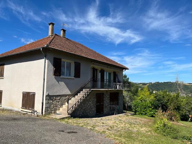 Vente Maison 5 pièces 156 m2 Maurs