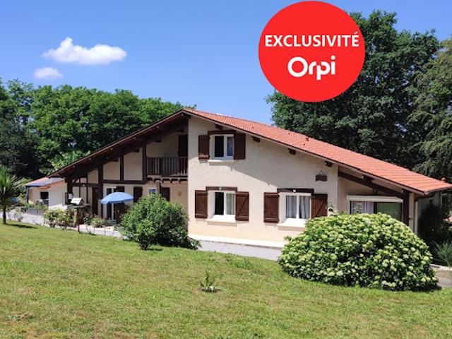 Vente Maison 5 pièces 156 m2 Belus