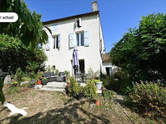 Vente Maison 5 pièces 156 m2 Charras