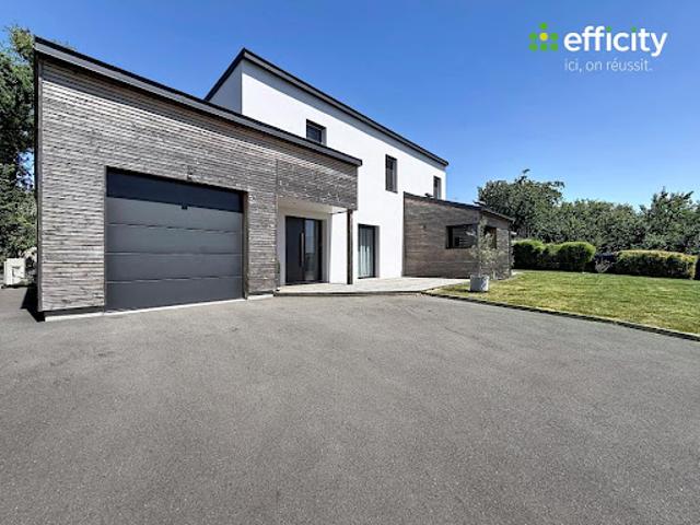 Vente Maison 5 pièces 156 m2 Chateaubourg