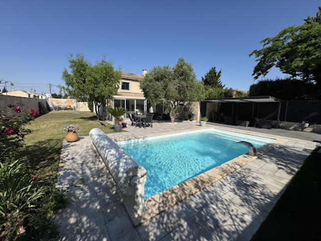 Vente Maison 5 pièces 156 m2 Le Pontet