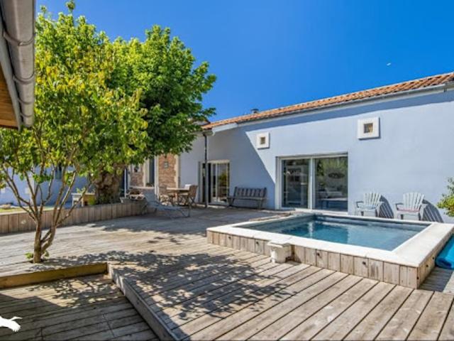 Vente Maison 5 pièces 156 m2 Le Porge