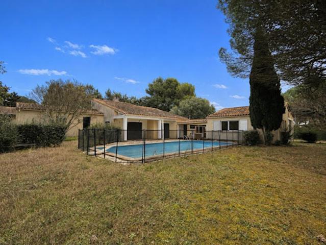Vente Maison 5 pièces 156 m2 Villemoustaussou
