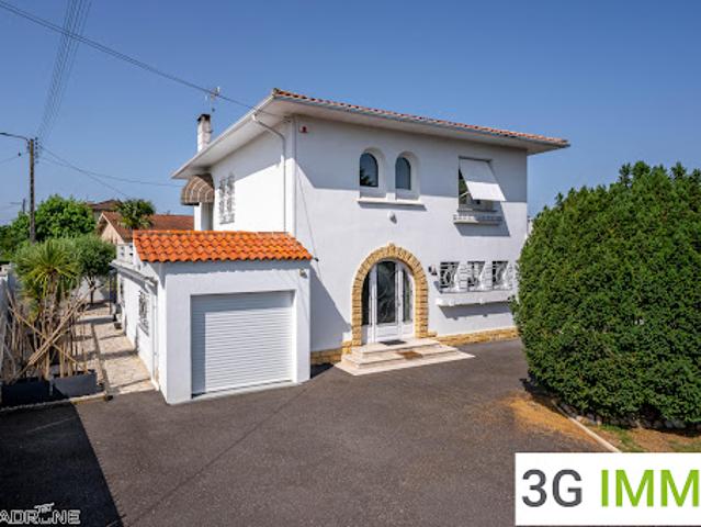Vente Maison 5 pièces 157 m2 Villeneuve sur Lot