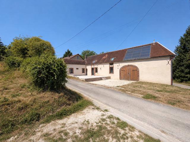Vente Maison 5 pièces 157.5 m2 Saint Aubin Château Neuf