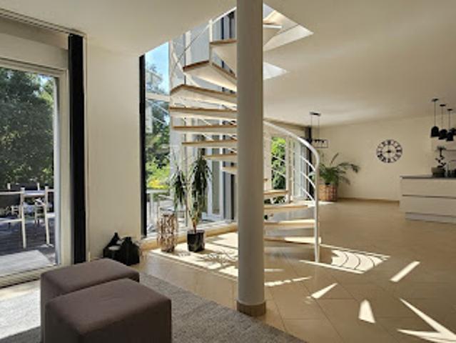 Vente Maison 5 pièces 159 m2 Noiseau