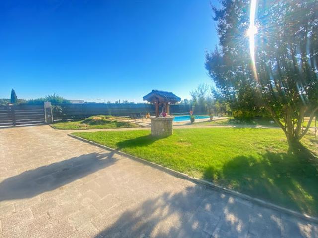 Vente Maison 5 pièces 150 m2 Monteils