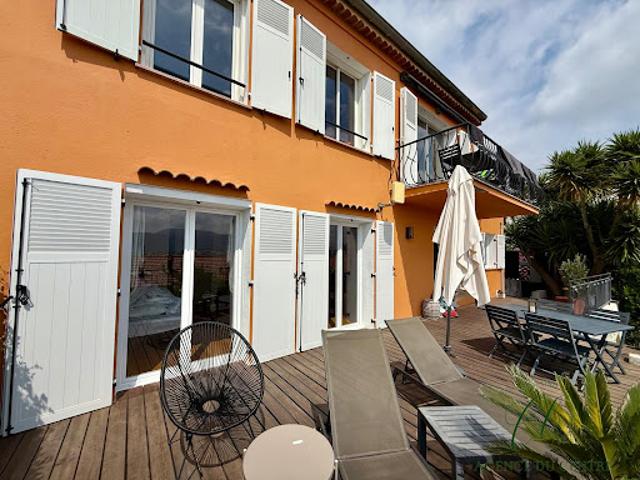 Vente Maison 5 pièces 150 m2 Nice