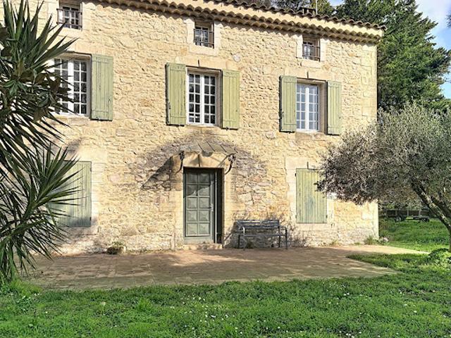 Vente Maison 5 pièces 150 m2 Avignon