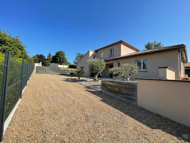 Vente Maison 5 pièces 150 m2 Beauregard l'Evêque