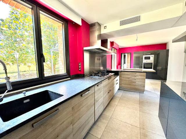 Vente Maison 5 pièces 150 m2 Castanet Tolosan