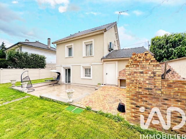 Vente Maison 5 pièces 150 m2 Champs sur Marne