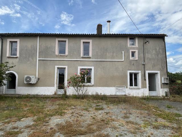 Vente Maison 5 pièces 150 m2 Fenioux