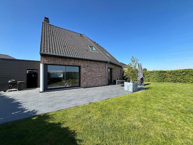 Vente Maison 5 pièces 150 m2 Lorgies