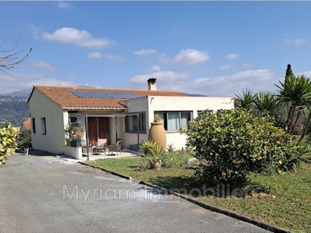 Vente Maison 5 pièces 150 m2 Peymeinade