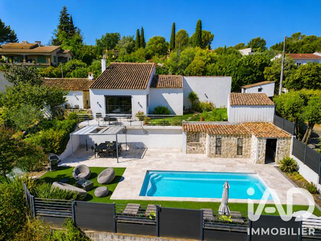 Vente Maison 5 pièces 150 m2 Peymeinade