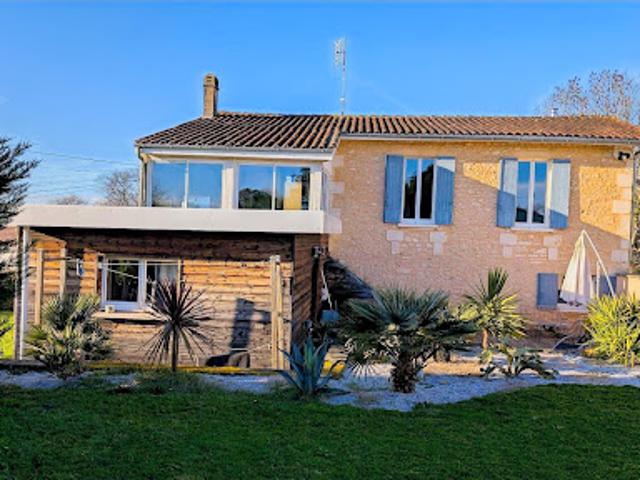 Vente Maison 5 pièces 150 m2 Reignac