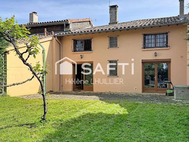 Vente Maison 5 pièces 150 m2 Sainte Foy de Peyrolières