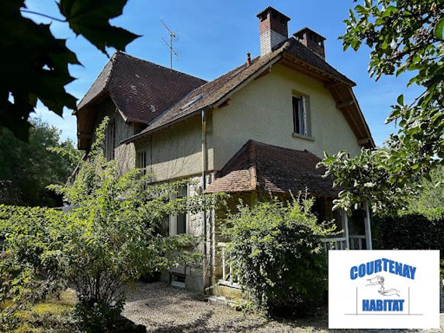 Vente Maison 5 pièces 150 m2 Savigny sur Clairis