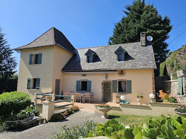Vente Maison 5 pièces 150 m2 Sousceyrac